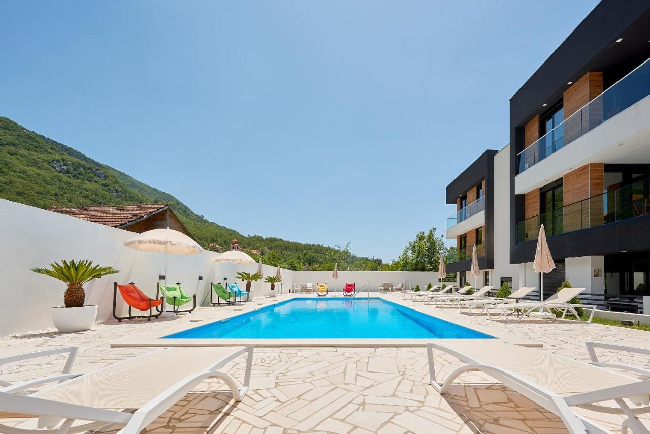 Georgiy Lux Apartments Lastva Grbaljska Extérieur photo
