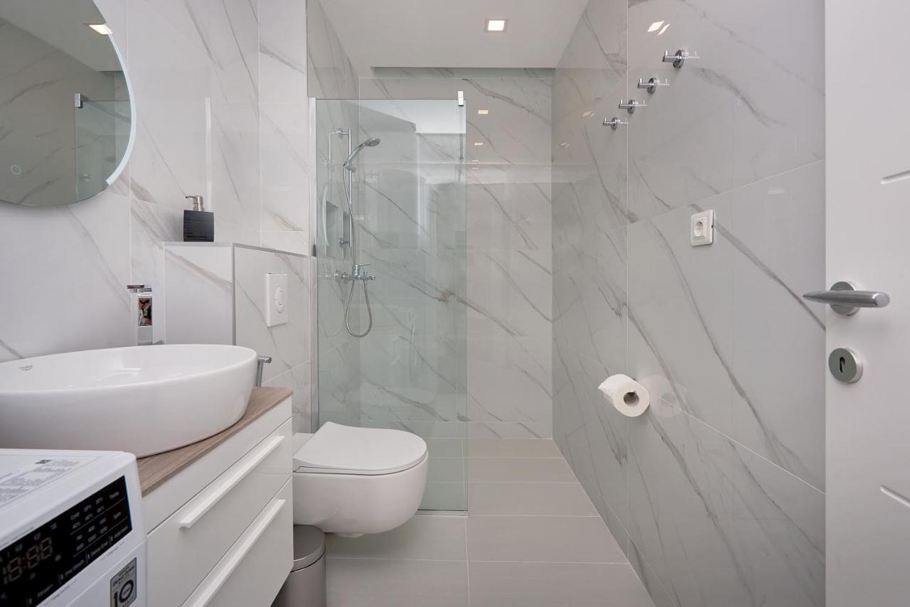 Georgiy Lux Apartments Lastva Grbaljska Extérieur photo