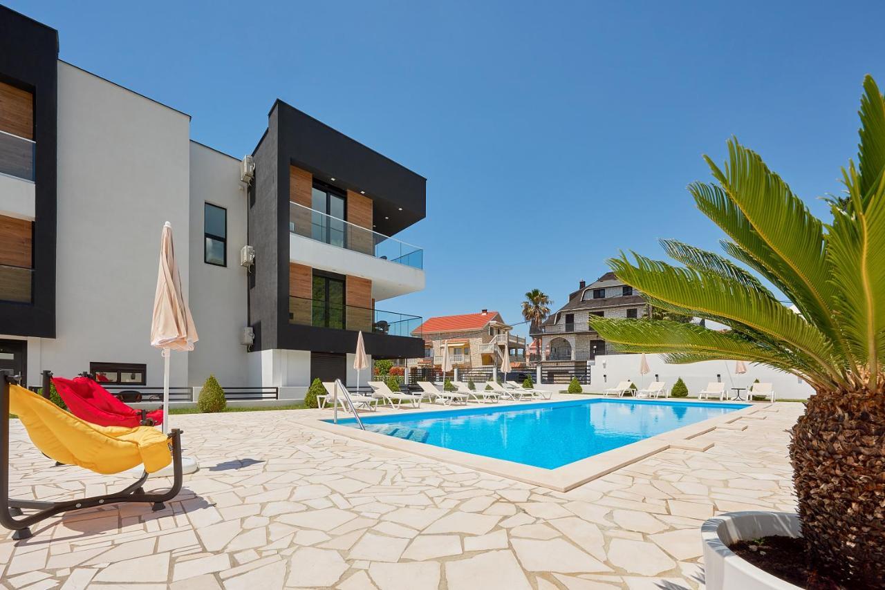 Georgiy Lux Apartments Lastva Grbaljska Extérieur photo