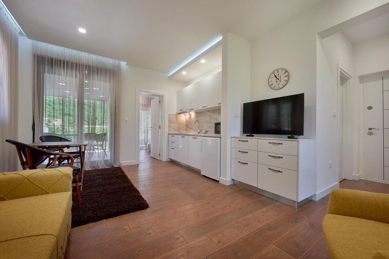 Georgiy Lux Apartments Lastva Grbaljska Extérieur photo